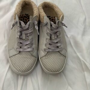 Vince Camuto Madrista Slip-On Sneakers Women's Shoes Size 7